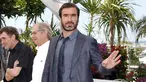 French actor and former football player Eric Cantona pose during the photocall of the movie "Looking for Eric" in competition at the 62nd Cannes Film Festival on May 18, 2009. AFP PHOTO/VALERY HACHE