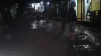 Tanggul Jebol, Banjir Bandang Menerjang Mangkang Semarang