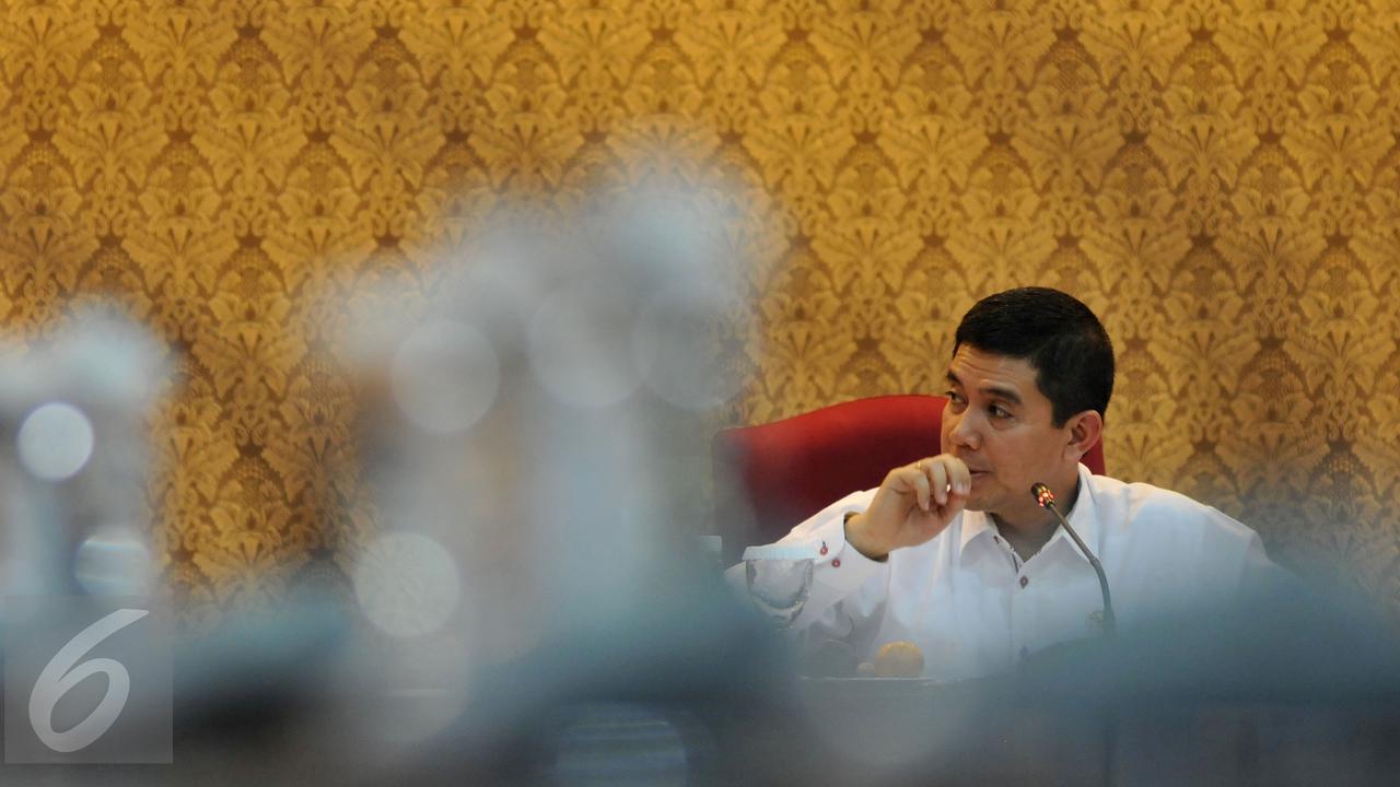 Menteri PANRB Yuudy Crisnandi sidak ke Pelayanan Terpadu Satu Pintu (PTSP) Pusat di Gedung BKPM.