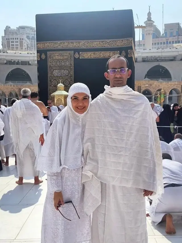 Potret Najwa Shihab Pakai Hijab Saat Umrah, Terlihat Anggun
