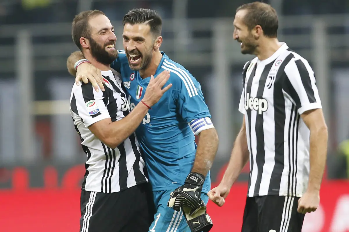 Juventus, Gonzalo Higuain, AC Milan