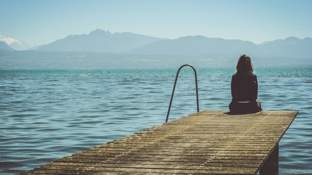 Ilustrasi sedih, kecewa, patah hati, putus cinta, terluka