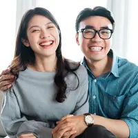 Ilustrasi pasangan bahagia/copyrightshutterstock/1112000