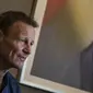 Teddy Sheringham menjawab pertanyaan saat interview di Hotel Ayana MidPlaza, Jakarta, Jumat (4/5/2018). Mantan pemain Timnas Inggris ini pada kariernya pernah membela Tottenham dan Manchester United. (Bola.com/Vitalis Yogi Trisna)