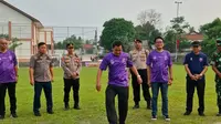 Pemerintah Kabupaten Tangerang membuka turnamen Junior League Tangerang, dengan usia 13 dan 15 tahun, di Stadion Mini Kecamatan Cikupa, Kabupaten Tangerang, Minggu, 23 Juni 2024.