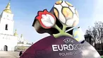 Logo UEFA EURO Cup 2012 diluncurkan di Katedral Mikhaylovsky, Kiev, Ukraina pada 14 Desember 2009. Partai final Euro 2012 dilangsungkan di Kiev pada 1 Juli 2012. AFP PHOTO/GENYA SAVILOV