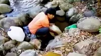 Berburu Air Bersih, Warga di Banyumas Temukan Mata Air Manis