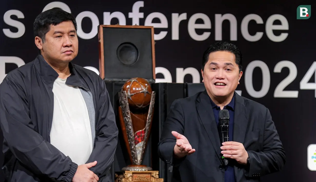 <p>Ketua umum PSSI, Erick Thohir memberikan pernyataan dalam konferensi pers yang berlangsung di SCTV Tower, Senayan, Jakarta, Senin (15/07/2024). (Bola.com/Bagaskara Lazuardi)</p>