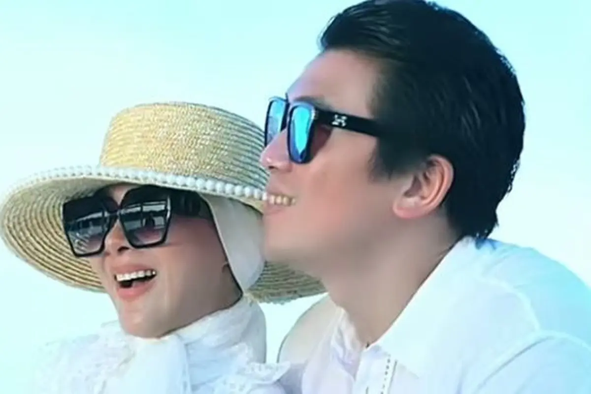 [Fimela] Syahrini dan Reino Barack
