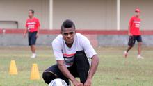 Winger lincah Bali United, Yabes Roni Malaifani optimistis timnya bisa mengalahkan Persipura Jayapura. (Bola.com/Muhammad Qomarudin)