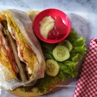 Resep lumpia burger. (dok. Cookpad @lailazegaff)