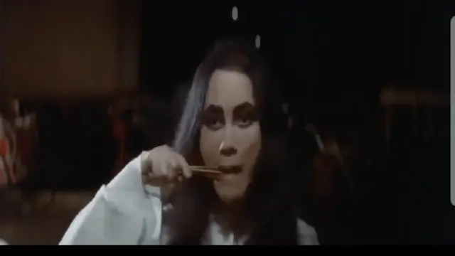 Alisa di film Sundel Bolong. (Foto: Dok. YouTube)