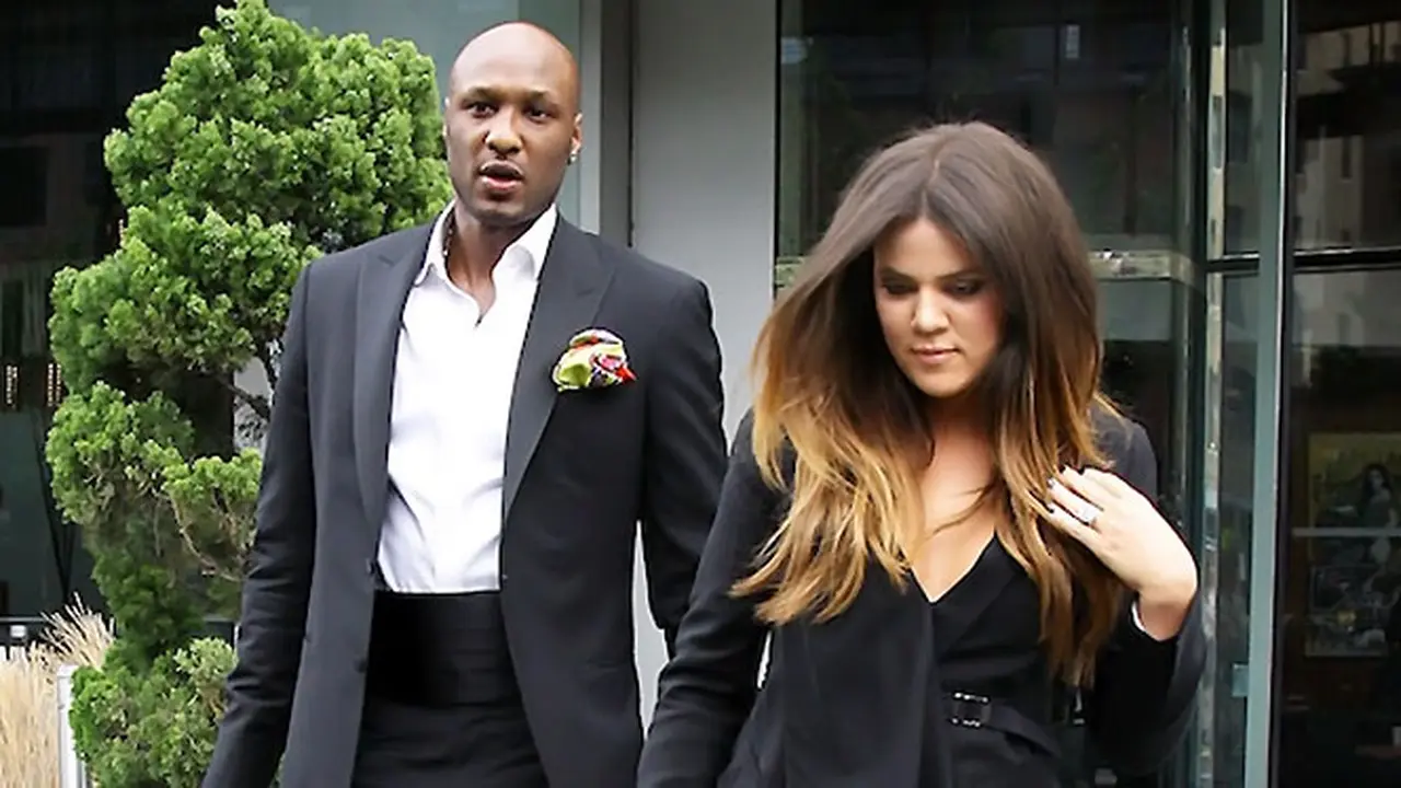 khloe-kardashian-lamar-odom-131108b.jpg