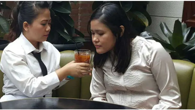 Polda Metro Jaya menghadirkan 3 ahli psikiater forensik dari Mabes Polri dalam memeriksa Jessica Kumala Wongso. Jessica untuk keempat kalinya sebagai saksi kasus kematian Mirna usai minum kopi Vietnam bersianida di Mal Grand Indonesia.