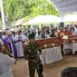 Suasana pemakaman massal di Sri Lanka (AP Photo)