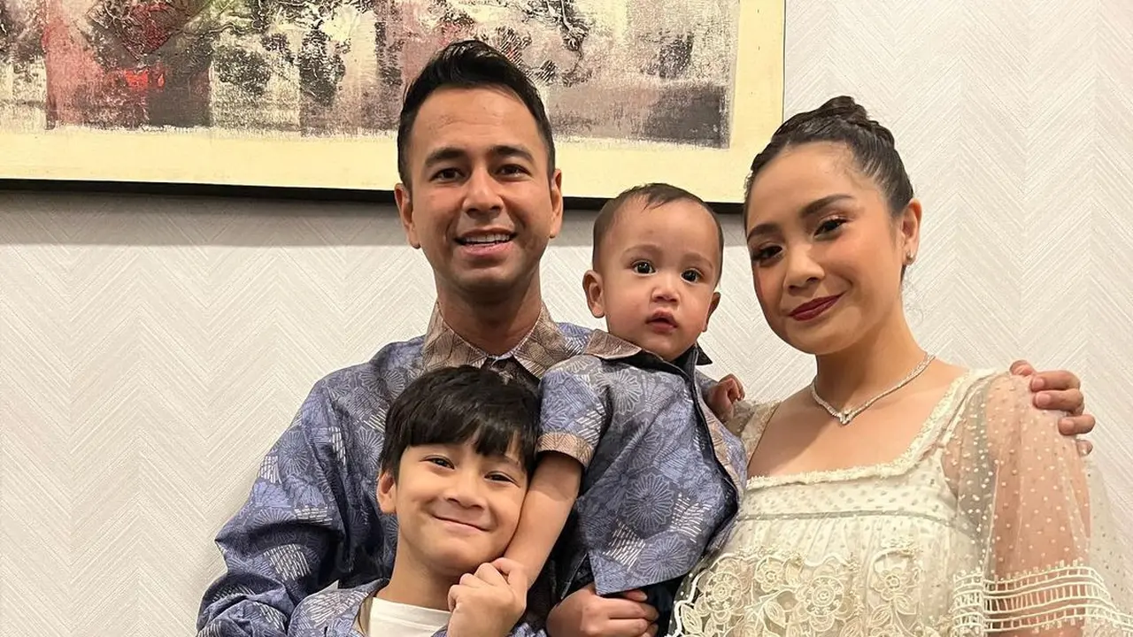 7 Potret Raffi Ahmad dan Nagita Slavina Kondangan ke Pernikahan Kaesang-Erina