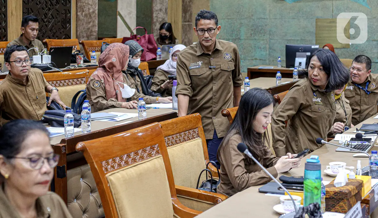 Dalam rapat tersebut, Kemenparekraf memaparkan terkait dengan highlight major project atau proyek besar Rencana Kerja Pemerintah (RKP) Tahun 2023 yang tengah dijalankan. (Liputan6.com/Faizal Fanani)
