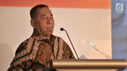 Menteri Pertahanan Ryamizard Ryacudu memberikan sambutan saat Silaturahmi dan Halalbihalal bersama Presidium Alumni 212 di Hotel Sangri-la, Jakarta, Kamis (27/6/2019). Acara ini bertujuan merajut kembali persatuan dan kesatuan serta menjaga kedamaian usai Pemilu 2019. (merdeka.com/Iqbal Nugroho)