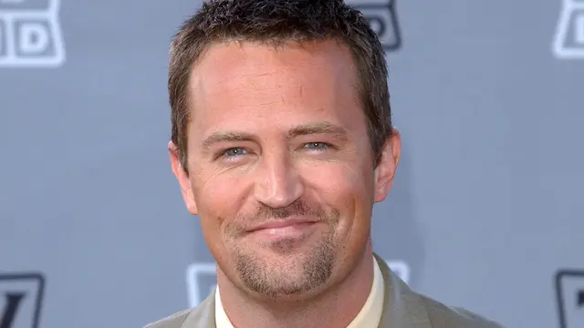 Matthew Perry meninggal di usia 54 tahun