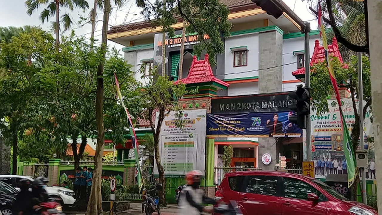 Siswa dan Guru MAN 2 Kota Malang yang Positif Covid-19 19 Dikarantina di Wisma PSBB Milik Madrasah