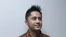 Hengky Kurniawan sangat antusias dalam perannya sebagai seorang produser baru. Namun sangat disayangkan film produksinya yang berjudul ‘Black Honeymoon’ memberikan hasil yang kurang memuaskan. (Andy Masela/Bintang.com)