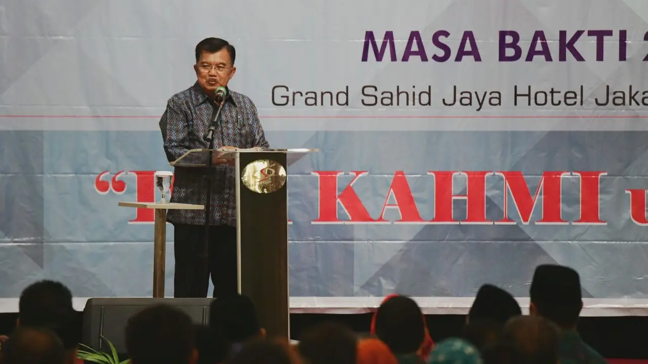 Wapres Jusuf Kalla saat memberikan sambutan di acara KAHMI