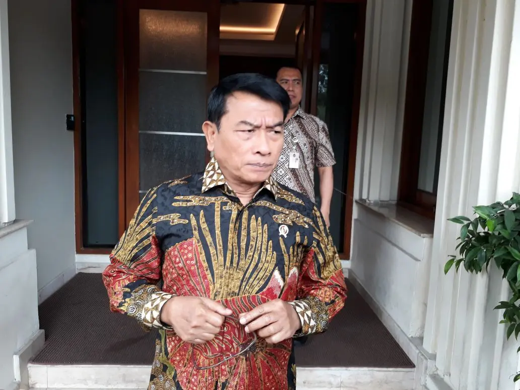 Kepala Staf Presiden Moeldoko mendatangi kantor Menko Polhukam Wiranto