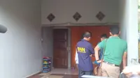 BNN menggeledah rumah tetangga Bupati Ogan Ilir AW Nofiadi. (Liputan6.com/Nefri Inge)