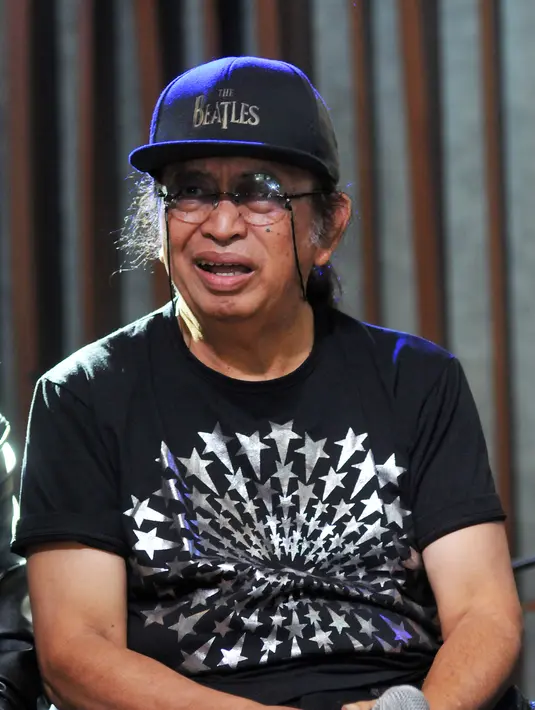 Berdurasi selama 2 jam nonstop dan membawakan 20 lagu God Bless, konser ini digadang-gadangkan menggunakan orkestra, efek terbaik dan pencahayaan terbaik yang belum pernah digunakan oleh musisi lainnya. (Wimbarsana K/Bintang.com)