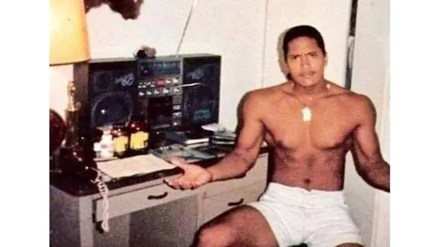 Foto-Foto Langka Orang Terkenal Dunia di Masa Muda