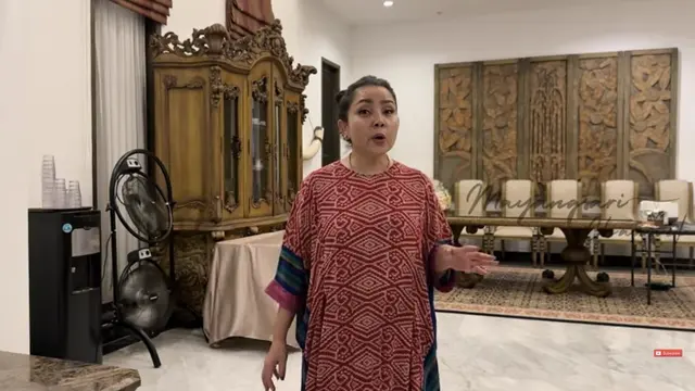 Potret Ruang Makan di Rumah Mayangsari (Foto: YouTube Mayangsari Channel)