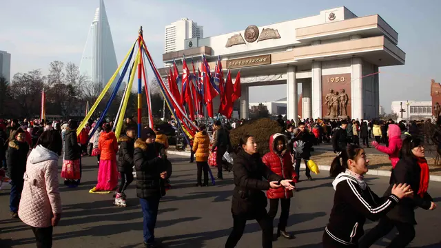 Cara Warga Korea Utara Rayakan Tahun Baru