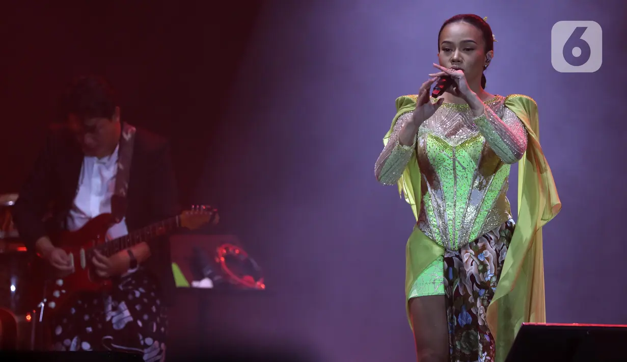 Konser musik tunggal ini merupakan perhelatan perdananya yang digelar secara offline. (Liputan6.com/Helmi Fithriansyah)