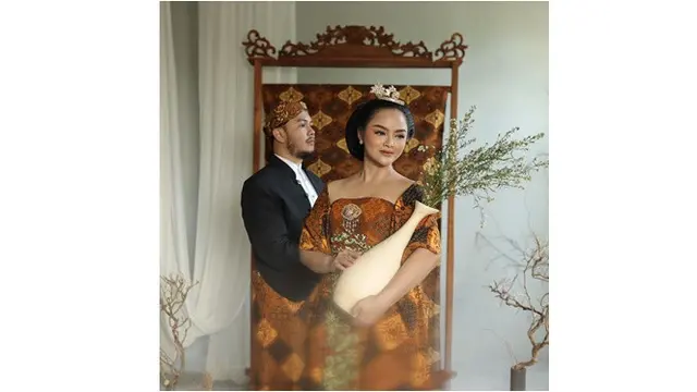 Resmi Menikah, Ini 6 Potret Perjalanan Cinta Artis FTV Puspa Ritchwary dan Suami