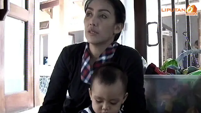 Sibuk, Rieke Diah Pitaloka Kangen Anak