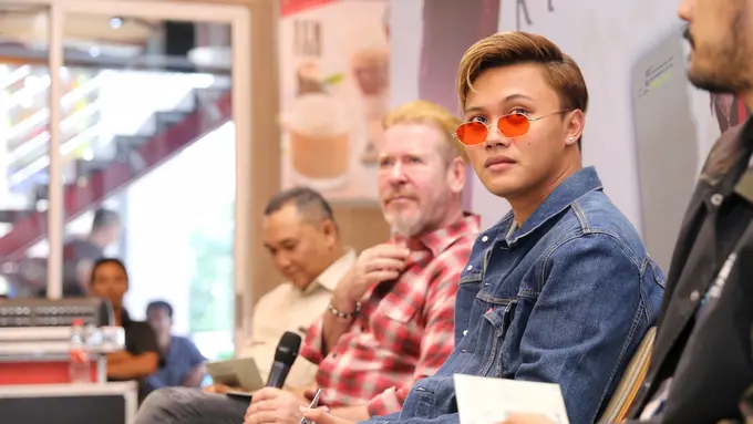 [Fimela] Rizky Febian