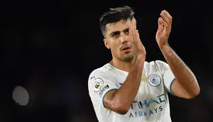 Barcelona Berusaha Rampungkan Transfer Rodri dari Man City dalam 48 Jam