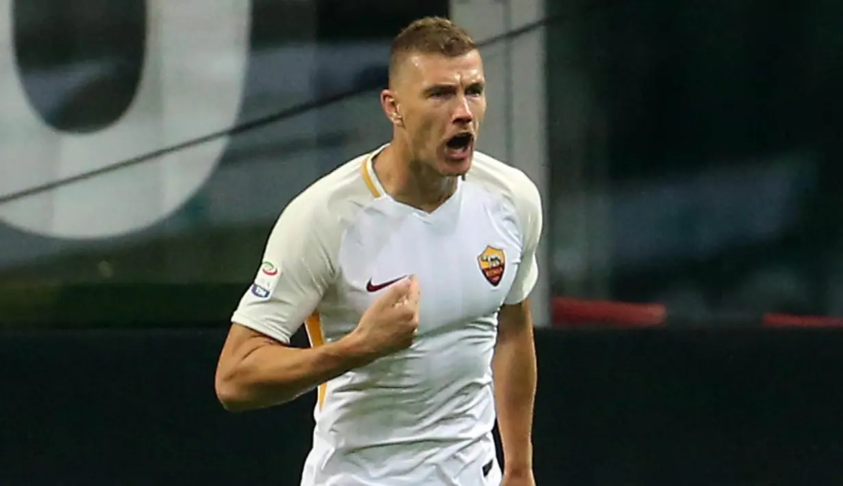 3. Edin Dzeko (AS Roma) - 7 Gol. (AP/Matteo Bazzi)