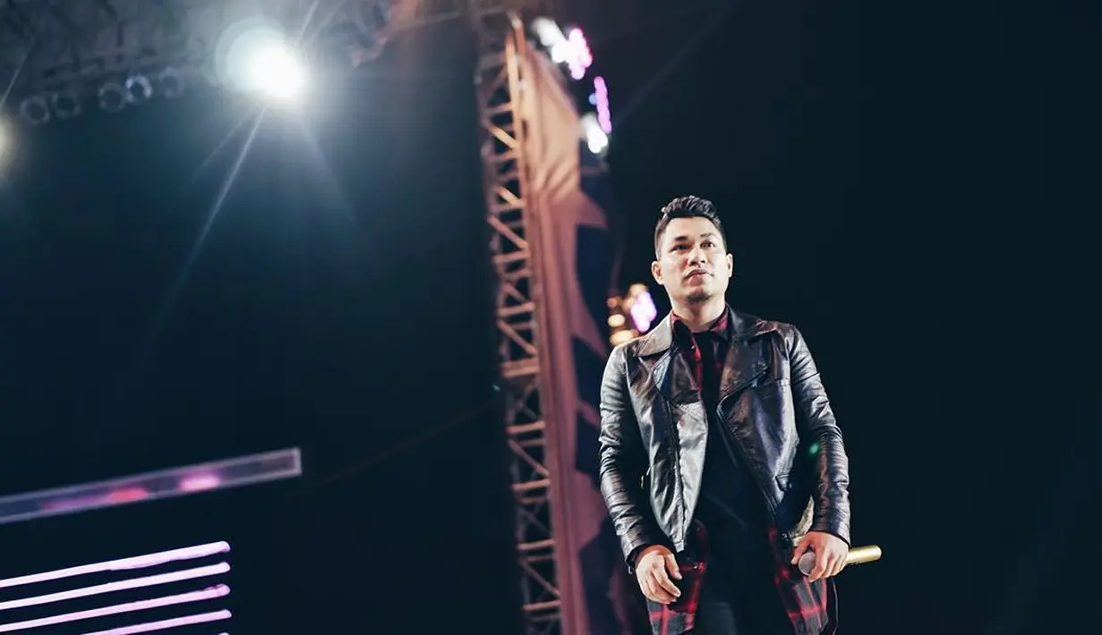 (Instagram/rizalarmada)