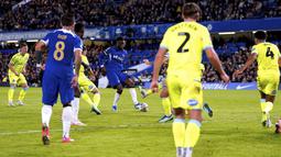 Benoit Badiashile (30’) lebih dulu membuka keunggulan The Blues usai memanfaatkan situasi dari speak pojok. (Nick Potts/PA via AP)