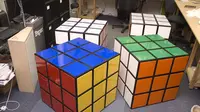 Robot Ini Selesaikan Rubic Cube dalam Sedetik