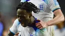 <p>Namun, Inggris mencetak gol ketiga setelah Darko Gyabi memaksimalkan umpan Alex Scott di menit ke-90+5. (AP Photo/Gustavo Garello)</p>