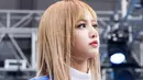 Lisa Blackpink bisa berbahasa Inggris, Korea, Thailand, dan Jepang. Oleh karena itu, ia pun bisa jadi penerjemah bagi Blackpink. (Foto: instagram.com/lisa.blackpink)