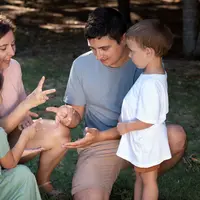 Setiap anak memiliki cara unik dalam memahami dunia di sekitarnya. Namun, ada anak yang sejak dini menunjukkan cara berpikir yang lebih dalam, intens, dan penuh pertimbangan dibandingkan anak seusianya. (foto/dok: freepik)