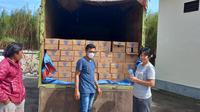 Sekitar 3 ton minuman keras jenis cap tikus gagal masuk Gorontalo (Arfandi Ibrahim/Liputan6.com)
