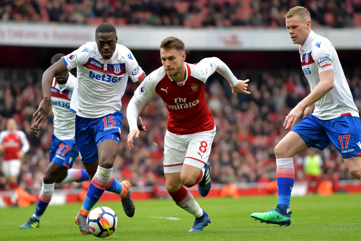FOTO: Aubameyang dan Lacazette Cetak Gol, Arsenal Bungkam Stoke
