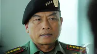 Moeldoko akan ikut menerjunkan kekuatan penuh TNI untuk pengamanan. Selain pasukan TNI, pelantikan pun akan dijaga ketat kepolisian demi memastikan kelancaran acara, Jakarta, Selasa (14/10/2014) (Liputan6.com/Faisal R Syam) 