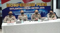 Direktorat Lalu Lintas Polda Metro Jaya menetapkan Fatimah sebagai tersangka kasus kecelakaan tunggal yang mengakibatkan mobil sedan Toyota Camry terbakar.