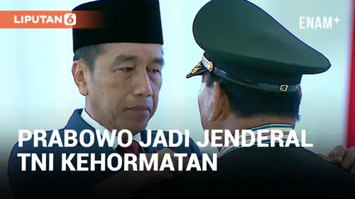 VIDEO: Jokowi Naikkan Bintang Prabowo Subianto