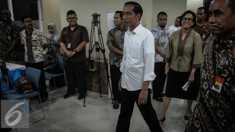 20160930- Jokowi dan Sri Mulyani Sidak Kantor Pajak-Jakarta- Faizal Fanani